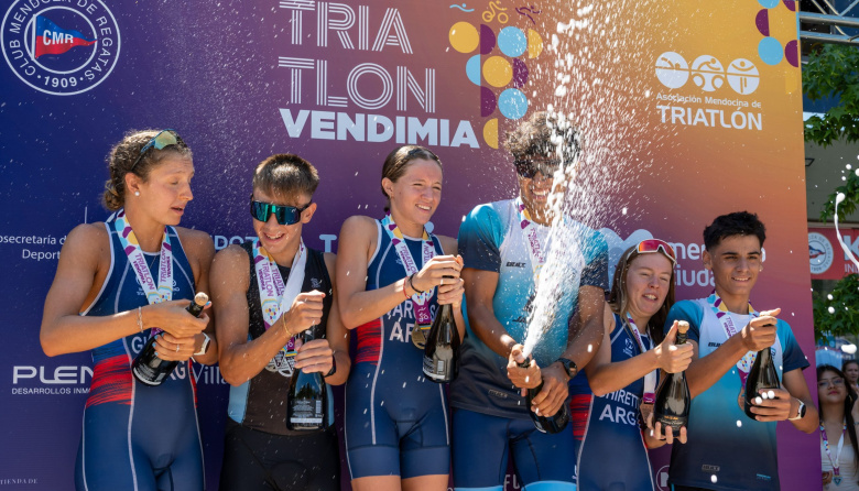 El Triatlón Vendimia celebró su 40ª edición