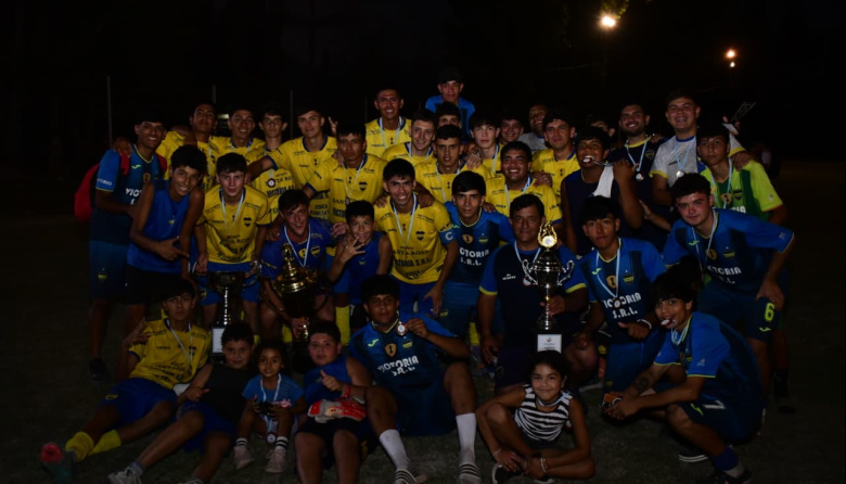 El Club Arenas Raffo se quedó con la Copa Vendimia 2026