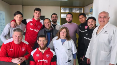 Deportistas del Atlético Club San Martin visitaron el Hospital Perrupato