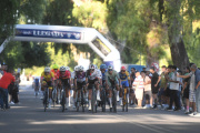 Con presentación y prólogo, Mendoza puso en marcha la 50ª Vuelta Ciclista de Mendoza